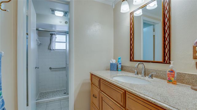 5844 RIDDLE ROAD, Holiday, FL 34690