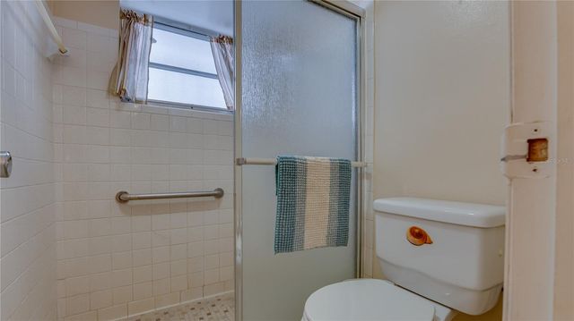 5844 RIDDLE ROAD, Holiday, FL 34690