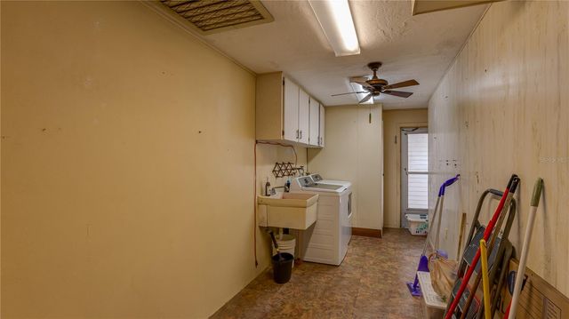 5844 RIDDLE ROAD, Holiday, FL 34690