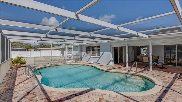 5844 RIDDLE ROAD, Holiday, FL 34690