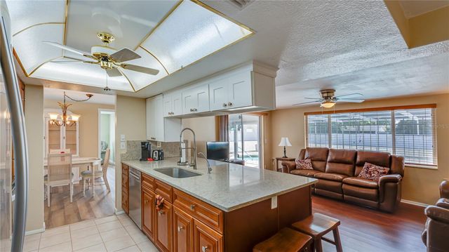 5844 RIDDLE ROAD, Holiday, FL 34690