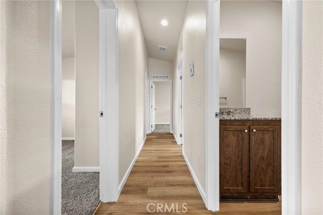 256 Mary Kay Lane, Bakersfield, CA 93308