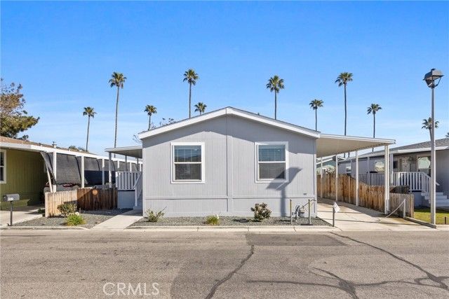 256 Mary Kay Lane, Bakersfield, CA 93308