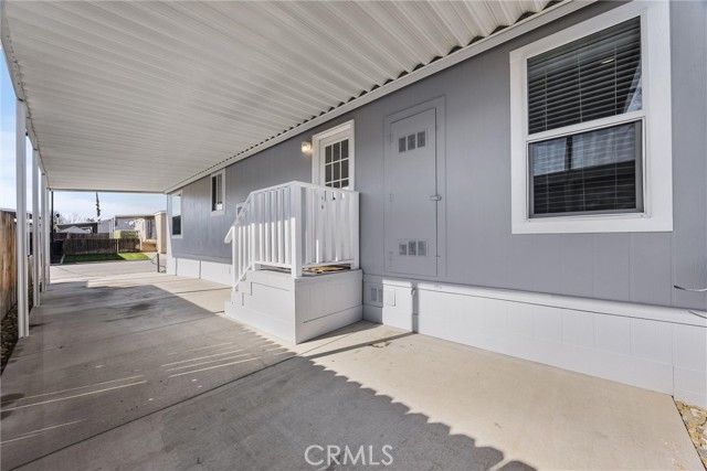 256 Mary Kay Lane, Bakersfield, CA 93308