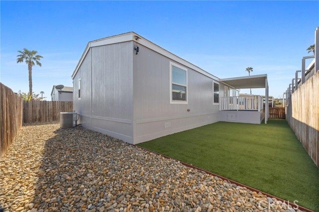 256 Mary Kay Lane, Bakersfield, CA 93308