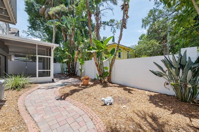 4510 W FIG STREET C, Tampa, FL 33609