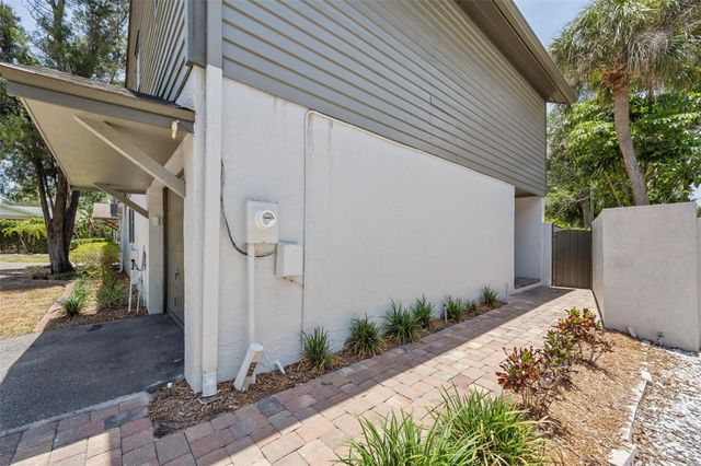4510 W FIG STREET C, Tampa, FL 33609