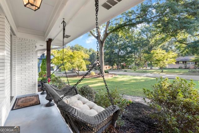 3834 Cherrydale Lane SE, Smyrna, GA 30082