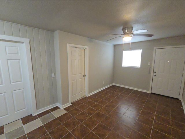 3335 Tuam Street 4, Houston, TX 77004