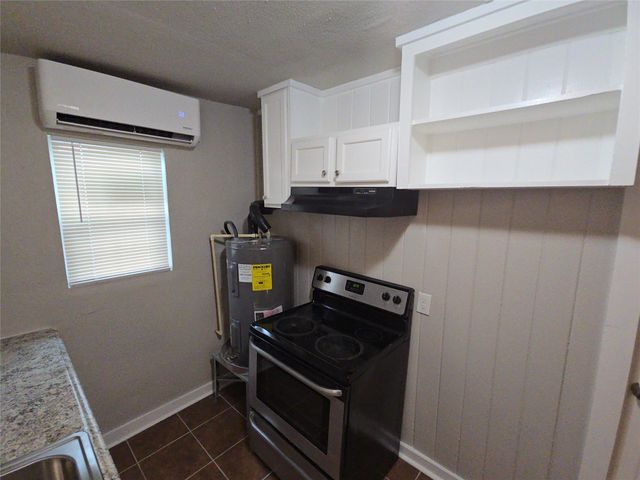 3335 Tuam Street 4, Houston, TX 77004