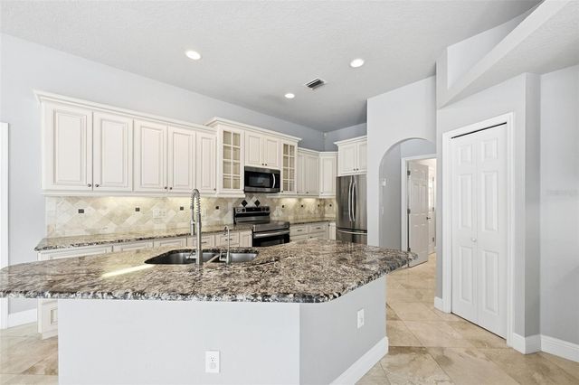 501 MANISHA PLACE, Tarpon Springs, FL 34688