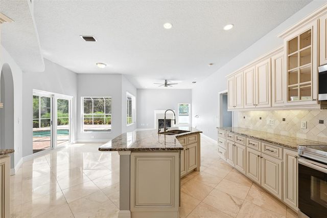 501 MANISHA PLACE, Tarpon Springs, FL 34688