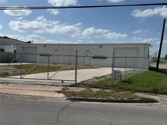 6229 Dixie Drive, Houston, TX 77087