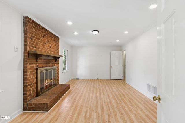 3216 Stoneyford Court, Raleigh, NC 27603