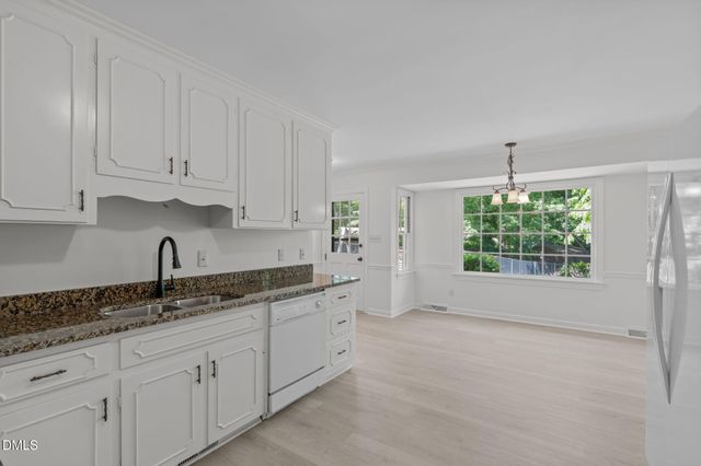 3216 Stoneyford Court, Raleigh, NC 27603