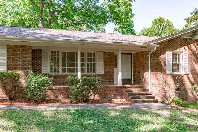 3216 Stoneyford Court, Raleigh, NC 27603