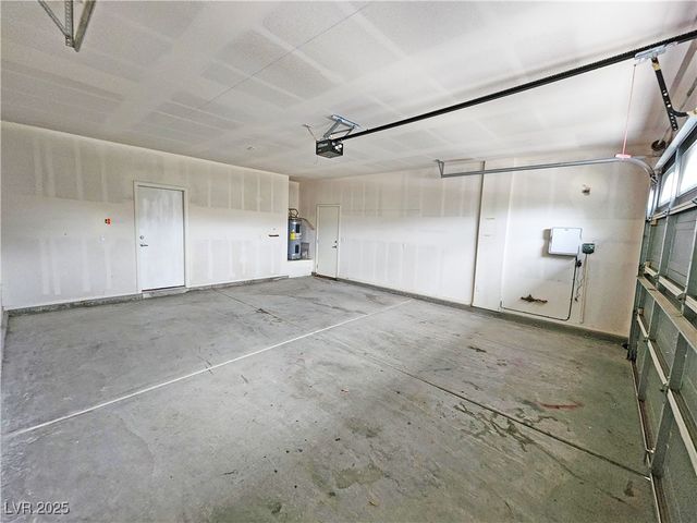 5561 Carrara Pointe Street, Pahrump, NV 89061