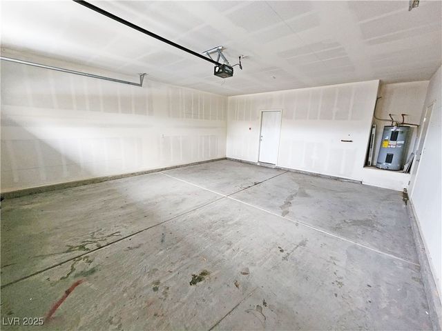 5561 Carrara Pointe Street, Pahrump, NV 89061