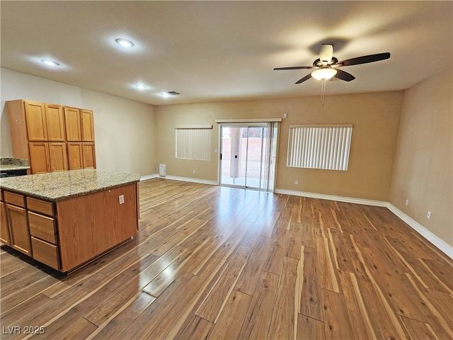 5561 Carrara Pointe Street, Pahrump, NV 89061