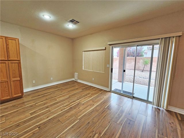 5561 Carrara Pointe Street, Pahrump, NV 89061