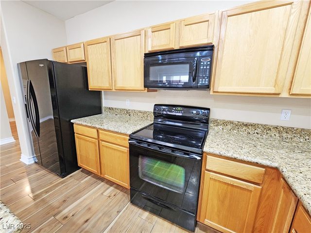 5561 Carrara Pointe Street, Pahrump, NV 89061