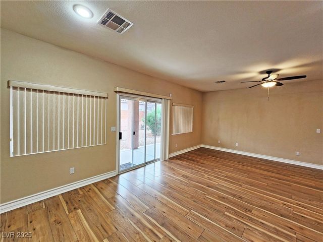 5561 Carrara Pointe Street, Pahrump, NV 89061