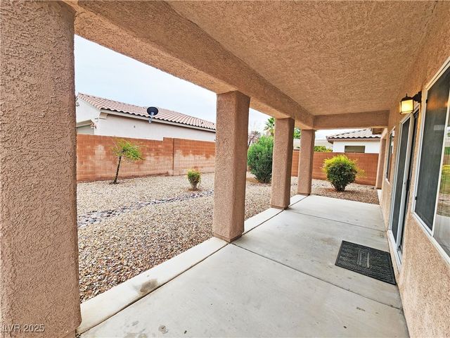 5561 Carrara Pointe Street, Pahrump, NV 89061