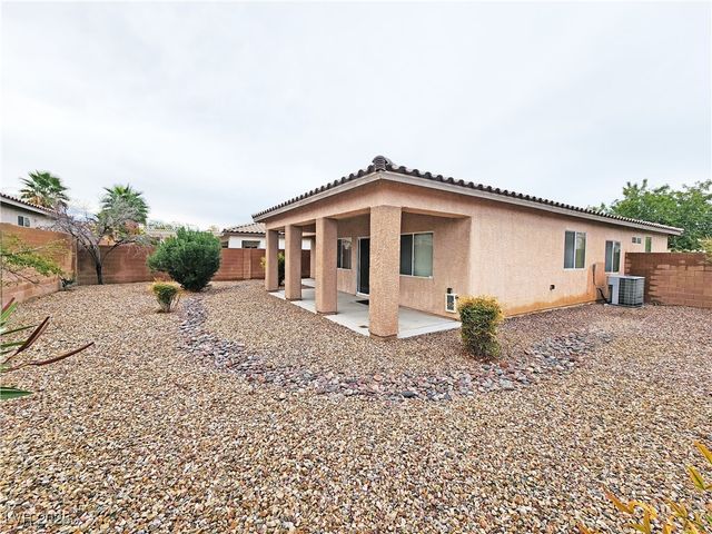 5561 Carrara Pointe Street, Pahrump, NV 89061