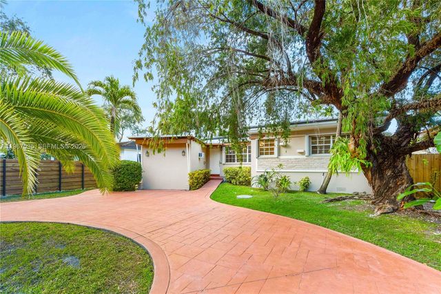 4487 SW 15th Ter, Miami, FL 33134