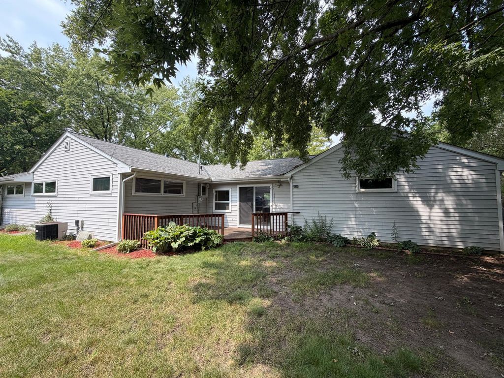 3 Fareway Drive, Northfield, MN 55057 — photo 3