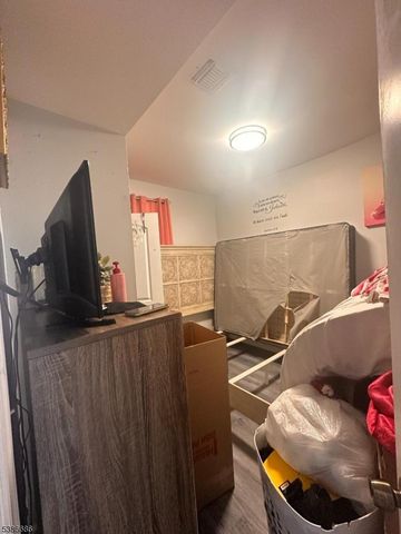 154 Butler St 3, Paterson City, NJ 07524