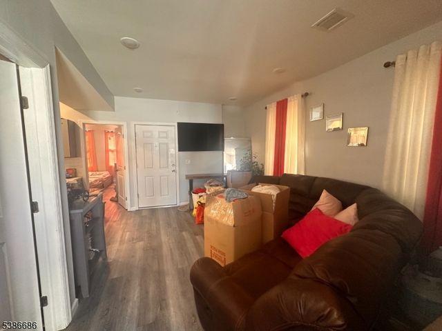 154 Butler St 3, Paterson City, NJ 07524