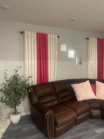 154 Butler St 3, Paterson City, NJ 07524