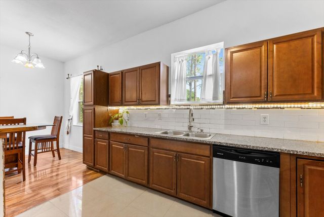 16133 E Lancashire Drive, The Acreage, FL 33470