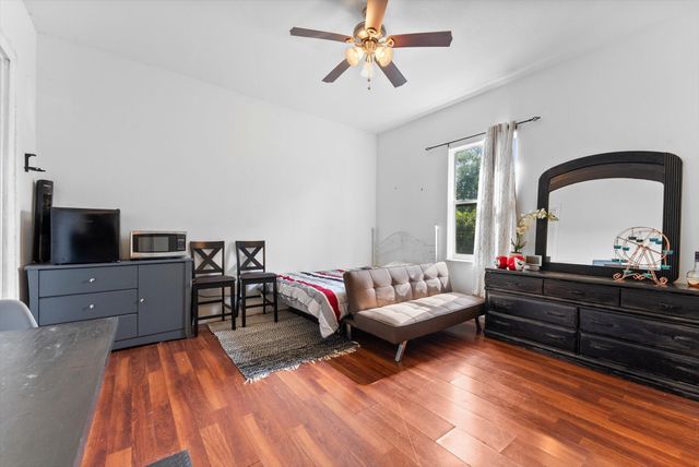 16133 E Lancashire Drive, The Acreage, FL 33470