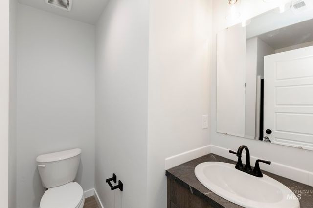 3803 W Piscina Dr, Meridian, ID 83642