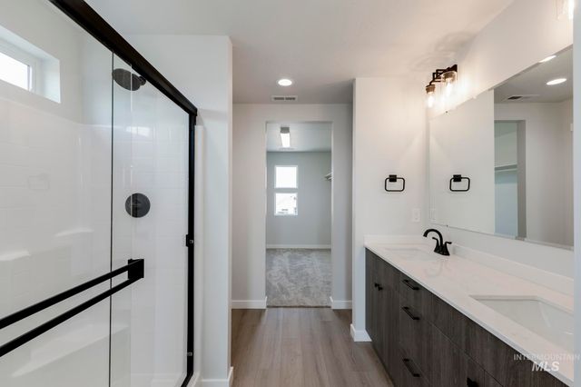 3803 W Piscina Dr, Meridian, ID 83642
