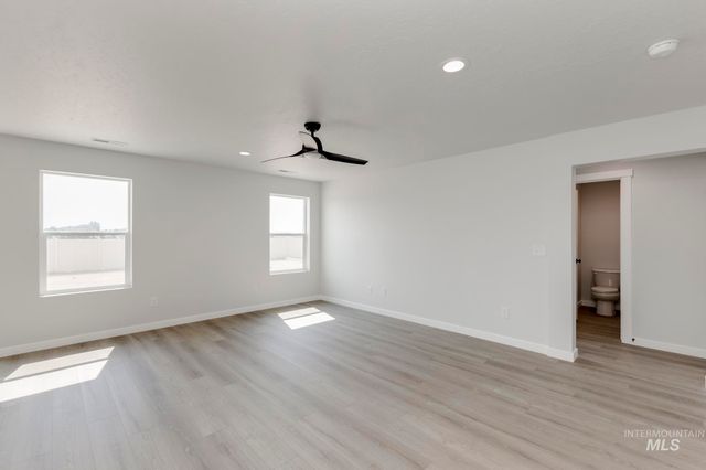 3803 W Piscina Dr, Meridian, ID 83642