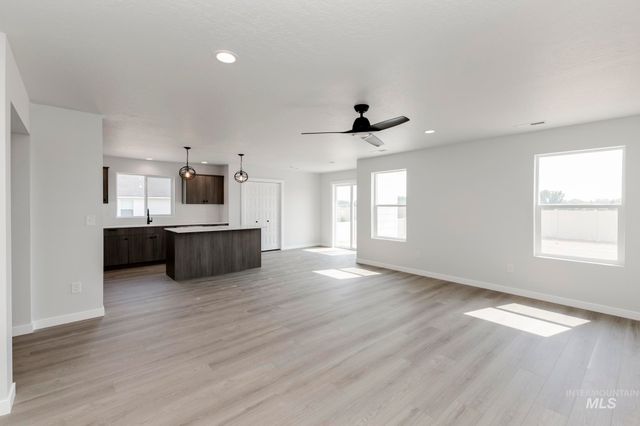 3803 W Piscina Dr, Meridian, ID 83642
