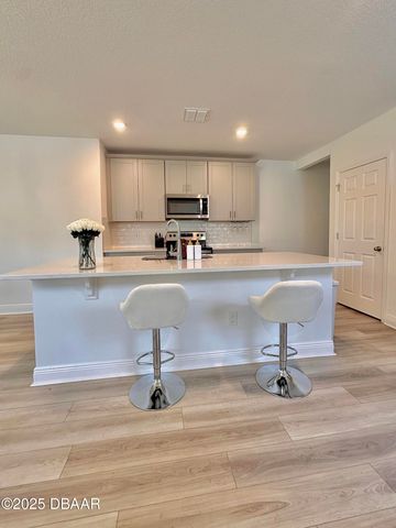 112 Lost Ball Drive, Daytona Beach, FL 32124