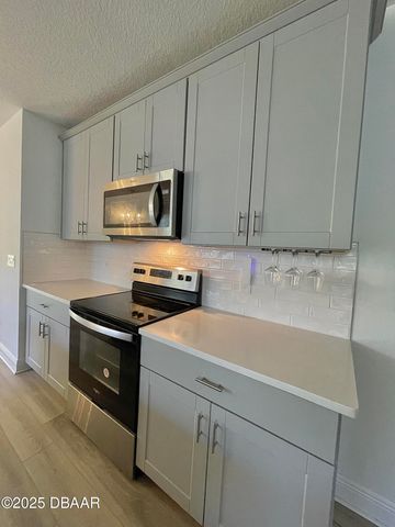 112 Lost Ball Drive, Daytona Beach, FL 32124