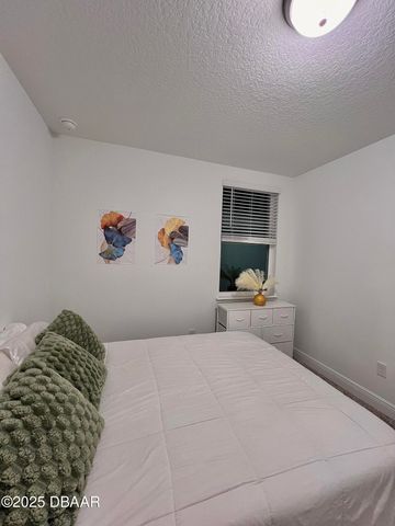 112 Lost Ball Drive, Daytona Beach, FL 32124