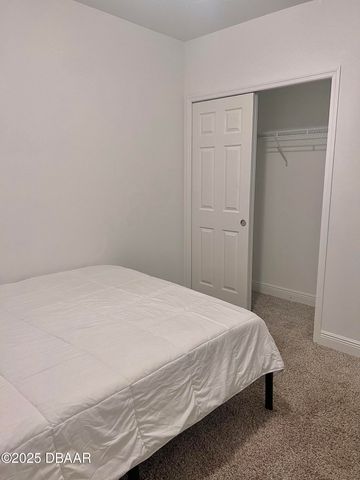 112 Lost Ball Drive, Daytona Beach, FL 32124