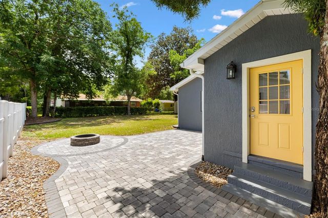 602 GRAY AVENUE, Wildwood, FL 34785