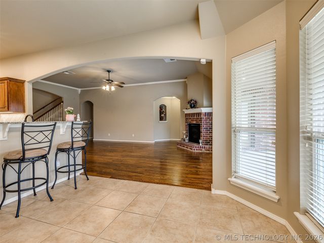 7521 E Galveston Street, Broken Arrow, OK 74014