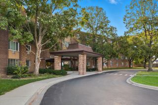 1375 Rebecca Drive 213, Hoffman Estates, IL 60169