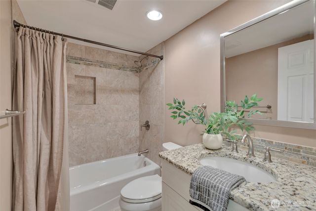 4206 187th Place SE, Issaquah, WA 98027