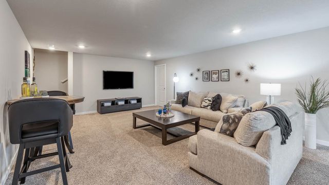 3640 Paradise Lane, Waukee, IA 50263