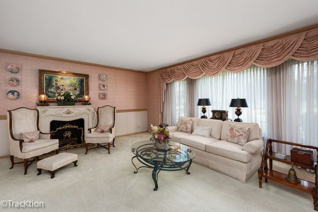11107 Kingston Street, Westchester, IL 60154