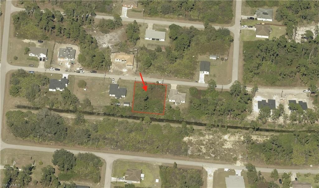 918 Anthony ST E, LEHIGH ACRES, FL 33974 — exterior
